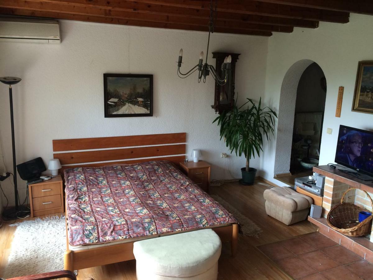 Holiday House Cervena Veza Piest'any Extérieur photo